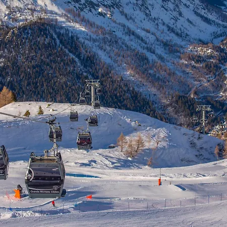 Apartment Grand Roc - Campanules 319 - Happy Chamonix